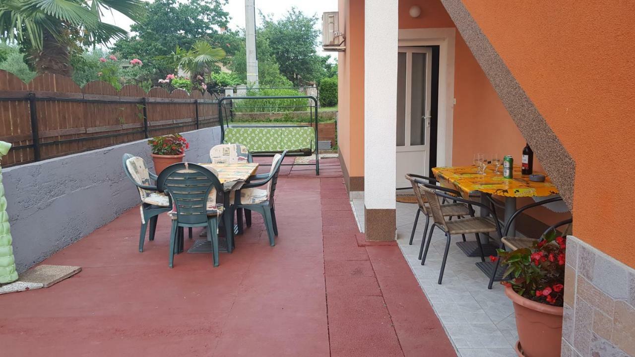 Apartments Davor Umago Esterno foto
